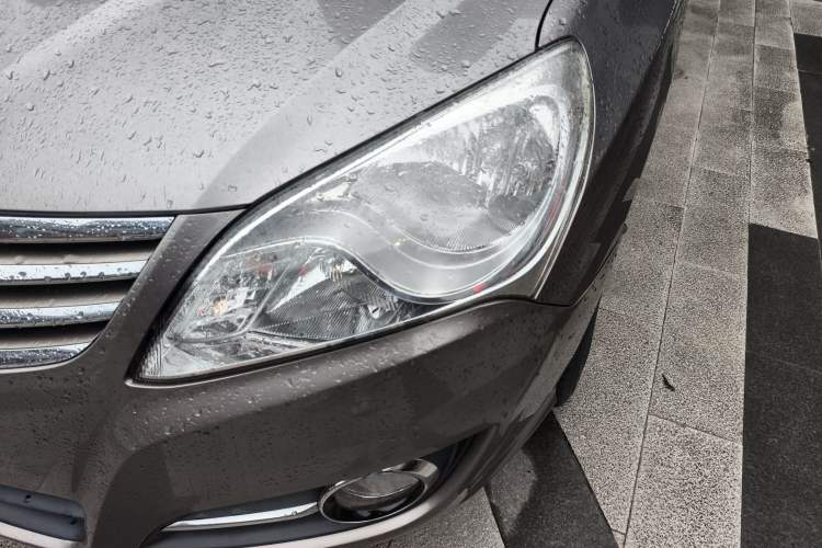 Used Hyundai Celesta 2011 1.6L Manual Luxury Model