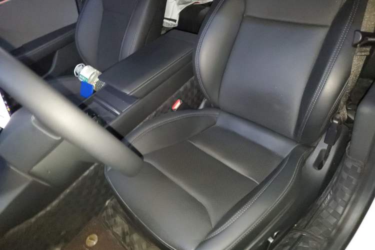 Used Tesla Model 3 2025 Rear-Wheel-Drive Version
