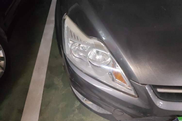 Used Ford Focus 2013 Sedan Classic 1.8L Manual Base Model