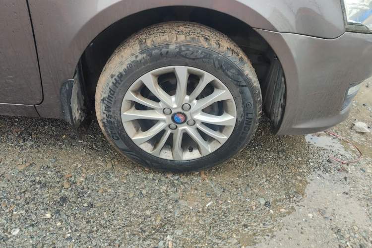 Used Geely Auto Ocean 2014 1.5L Manual Elite Model
