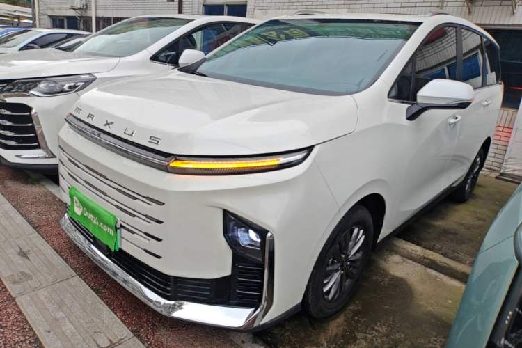 Used SAIC MAXUS G50 PHEV 2025 Leading Edition