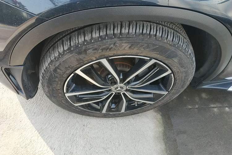 Used Mercedes-Benz GLC 2020 Facelift GLC 300 L 4MATIC Dynamic Edition