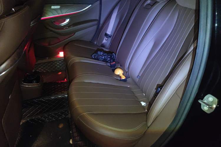 Used Mercedes-Benz E-Class 2021 Facelift E 260 L
