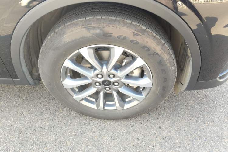 Used Ford Edge 2025 Escape L 2.0T EcoBoost Two-Wheel Drive 7-Seater Luxury Model
