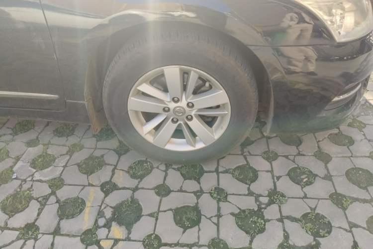 Used Nissan Teana 2011 Duke 2.5L XV Luxury Edition Right Front Wheel Hub