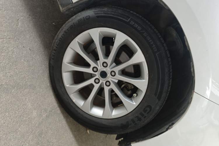 Used Haval H2 2018 Blue-Label 1.5T Dual-Clutch Two-Wheel-Drive Luxury Model Right Front Wheel Hub