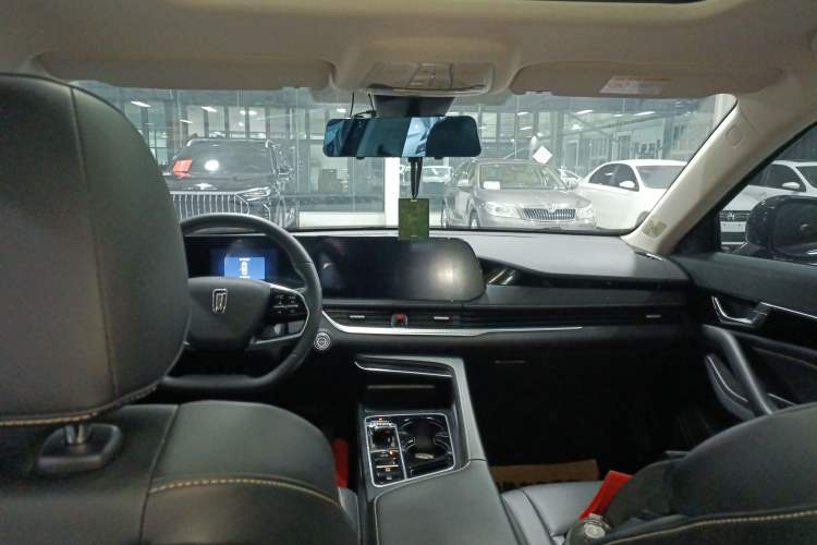 Used Bestune B70 2025 Dragon Edition 1.5T Enjoyment Model Center Console