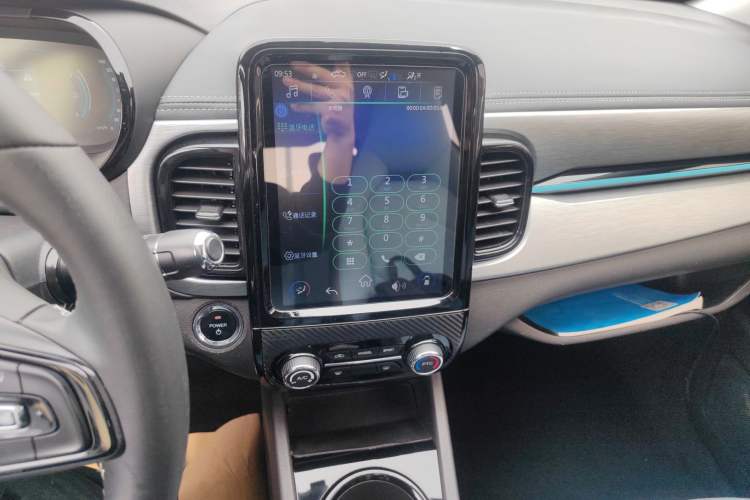 Used Chery QQ Little Ant 2022 Sweet Pink Edition Half-Sugar Version 3-Cell Lithium 30kW 301km