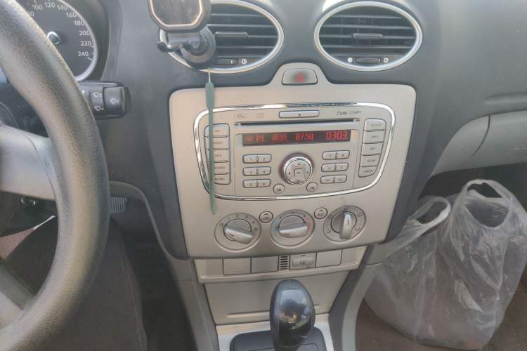 Used Ford Focus 2013 Hatchback Classic 1.8L Automatic Base Model