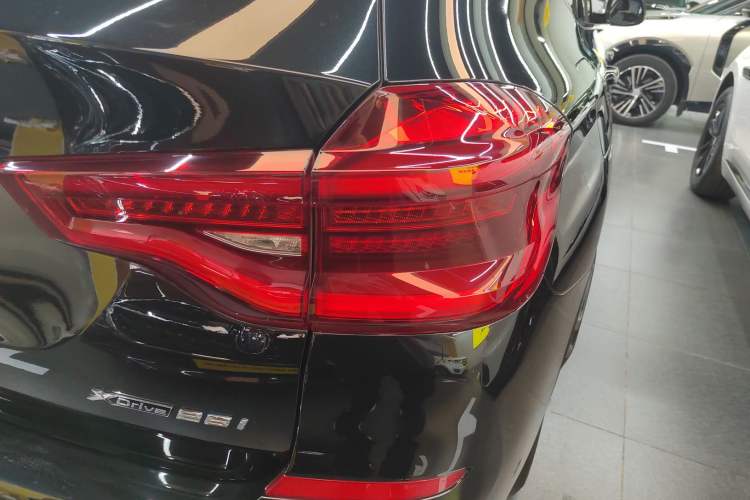Used BMW X3 2019 xDrive25i M Sport Package