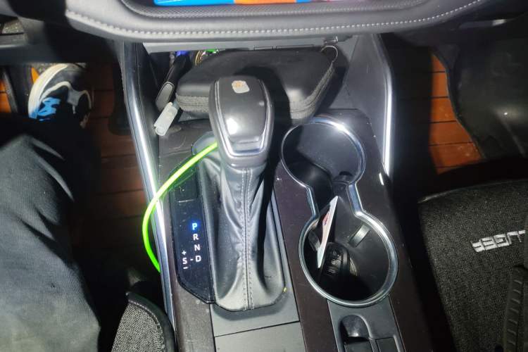 Used Toyota Crown Kluger 2021 2.5L HEV Four-Wheel Drive Premium Edition
