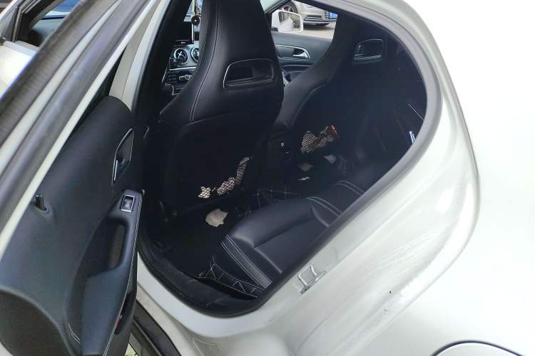 Used Mercedes-Benz GLA 2015 GLA 200 Fashion Model