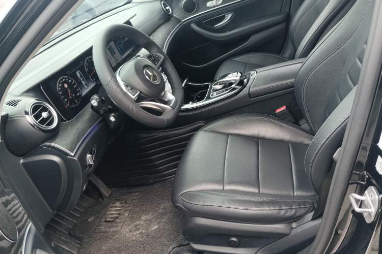 Used Mercedes-Benz E-Class 2016 E 300 L Sporty and Stylish Model Left Front Seat