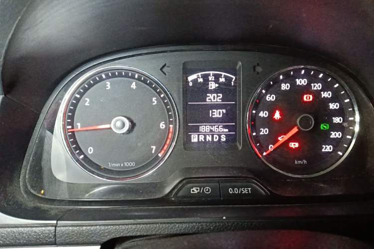 Used Volkswagen Lavida 2013 1.6L Automatic Comfort Edition Instrument Cluster