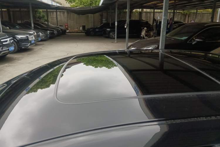 Used Volvo S90 New Energy 2022 T8 eDrive Hybrid Luxury Edition Roof