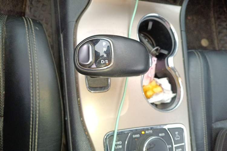 Used Jeep Grand Cherokee 2013 3.6L Luxury Navigation Edition