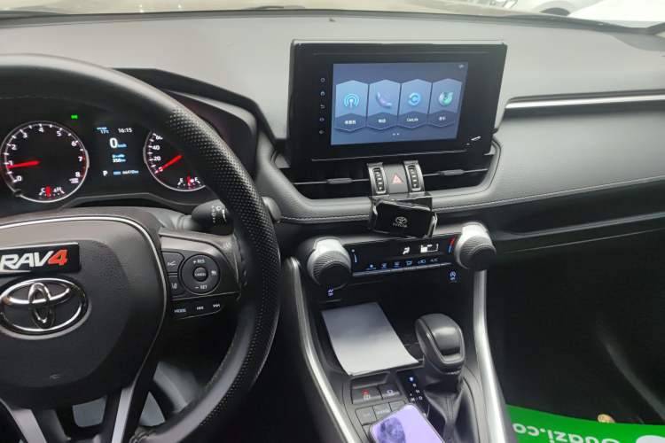 Used Toyota RAV4 2021 2.0L CVT Two-Wheel Drive Urban Edition
