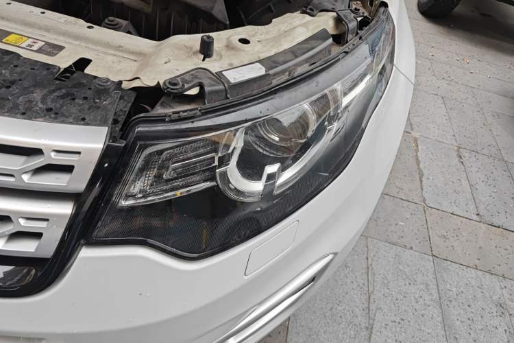 Used Land Rover Discovery Sport 2017 2.0T HSE LUXURY
