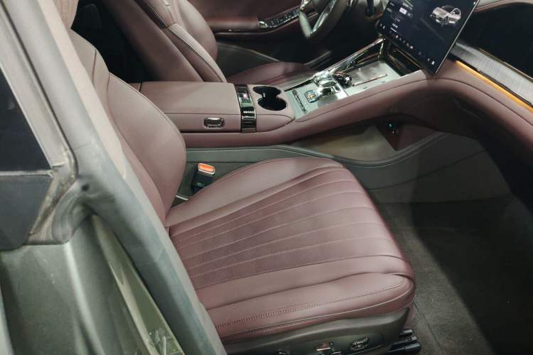 Used Denza Z9GT 2024 1100 Four-Wheel Drive Max Edition