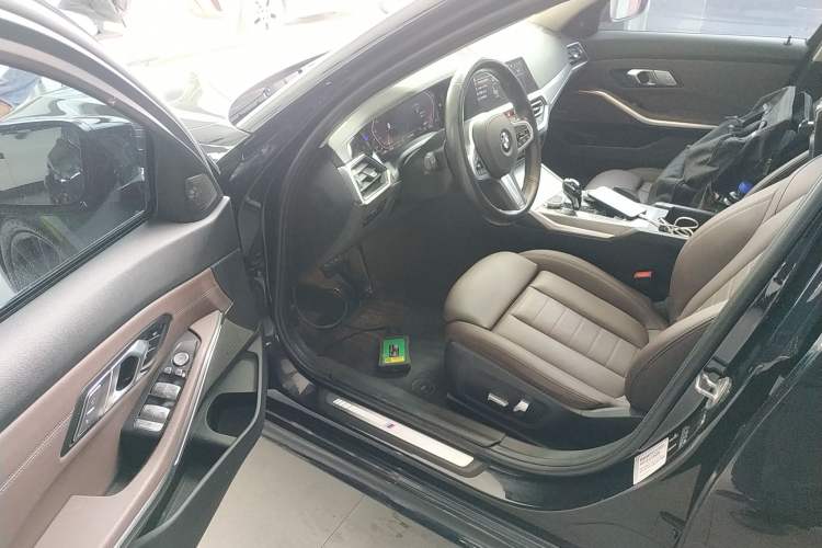 Used BMW 3 Series 2020 Restyled 325i M Sport Night Edition Package