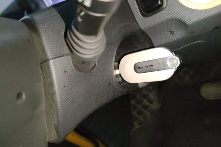 Used Wuling Hongguang MINIEV 2022 Macaron Premium Model – Lithium Iron Phosphate