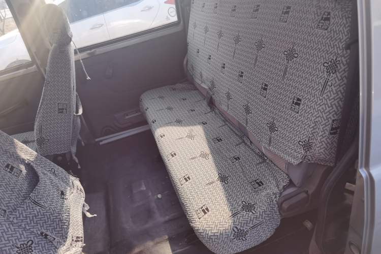 Used CHANGAN KUAYUE V3 2017 1.2L Box-Type Truck DK12-10