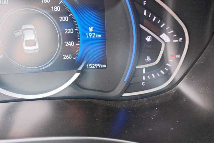 Used Hyundai Lafesta 2019 280TGDi Smart Speed Version China V Standard Odometer Close Up