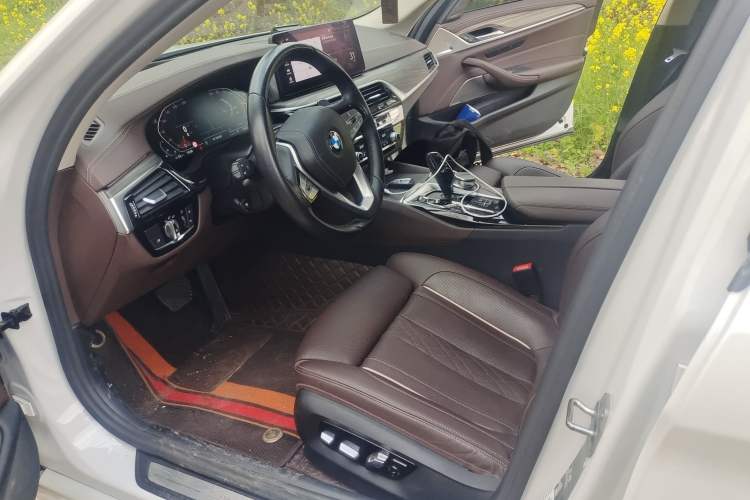 Used BMW 5 Series 2023 530Li Luxury Edition Premium Package