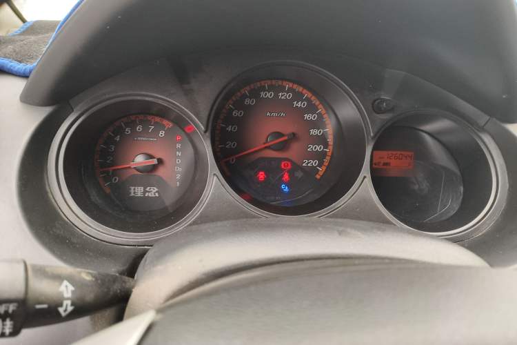 Used Everus S1 2014 1.3L Automatic Comfort Edition