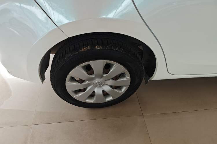 Used Toyota YARiS L Zhi Xuan 2015 1.5E Automatic Charm Edition