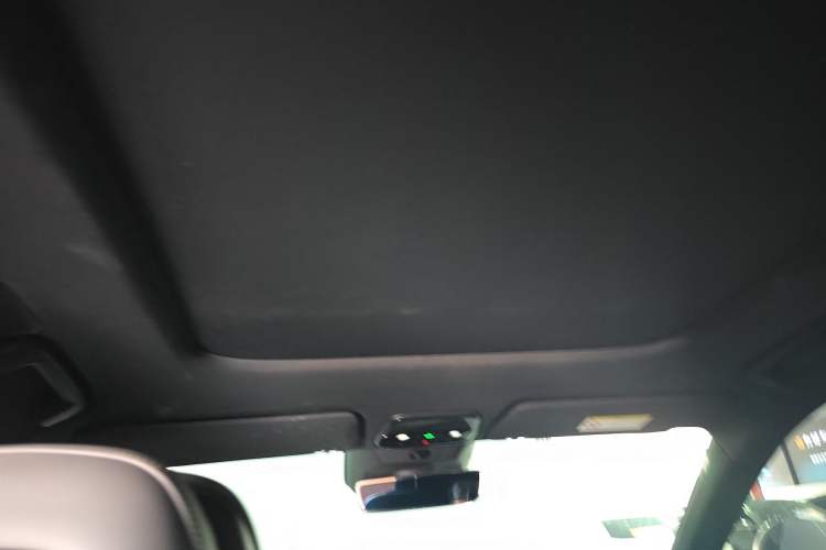 Used Lynk & Co 08 EM-P 2023 220 km Limited-Time Edition Headliner