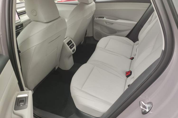 Used Volkswagen Lavida 2026 Pro 300TSI Zhi Yi Edition
