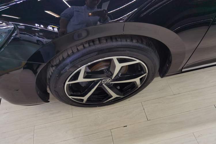 Used Volkswagen Passat 2023 Revised 330TSI Starry Elite Edition Exterior 4