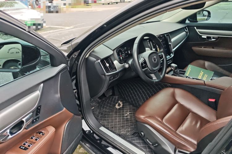 Used Volvo S90 2017 T4 Zhiyi Edition