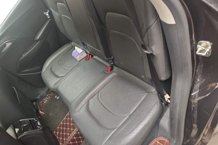 Used BORGWARD BX7 2016 28T Two-Wheel Drive Luxury Version 5 Seats