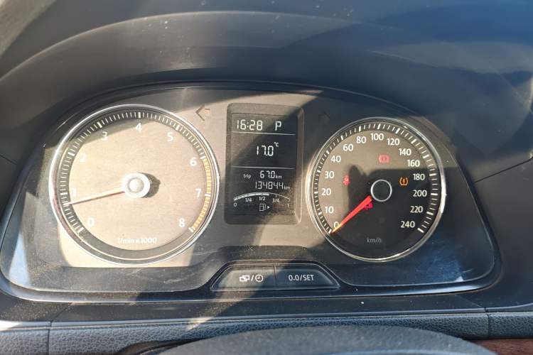 Used Volkswagen Lavida 2013 1.4TSI DSG Comfort Edition
