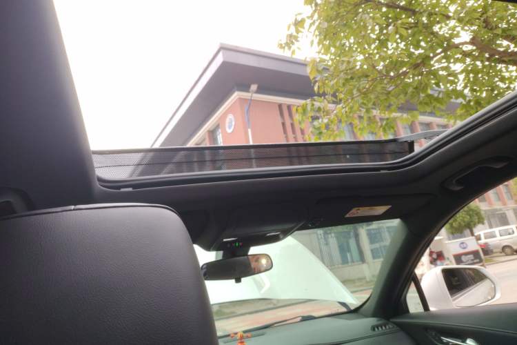 Used Cadillac XT4 2021 28T Two-Wheel Drive Tech Edition
