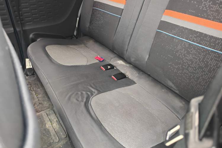 Used Wuling Hongguang MINIEV 2020 Enjoy Edition Lithium-Ion Battery Left Rear Seat