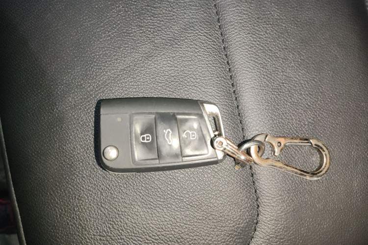 Used Volkswagen Tayron 2022 330TSI Two-Wheel Drive Luxury Smart Connectivity Version