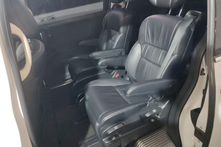 Used Honda Odyssey 2018 2.4L Smart Edition Left Rear Seat