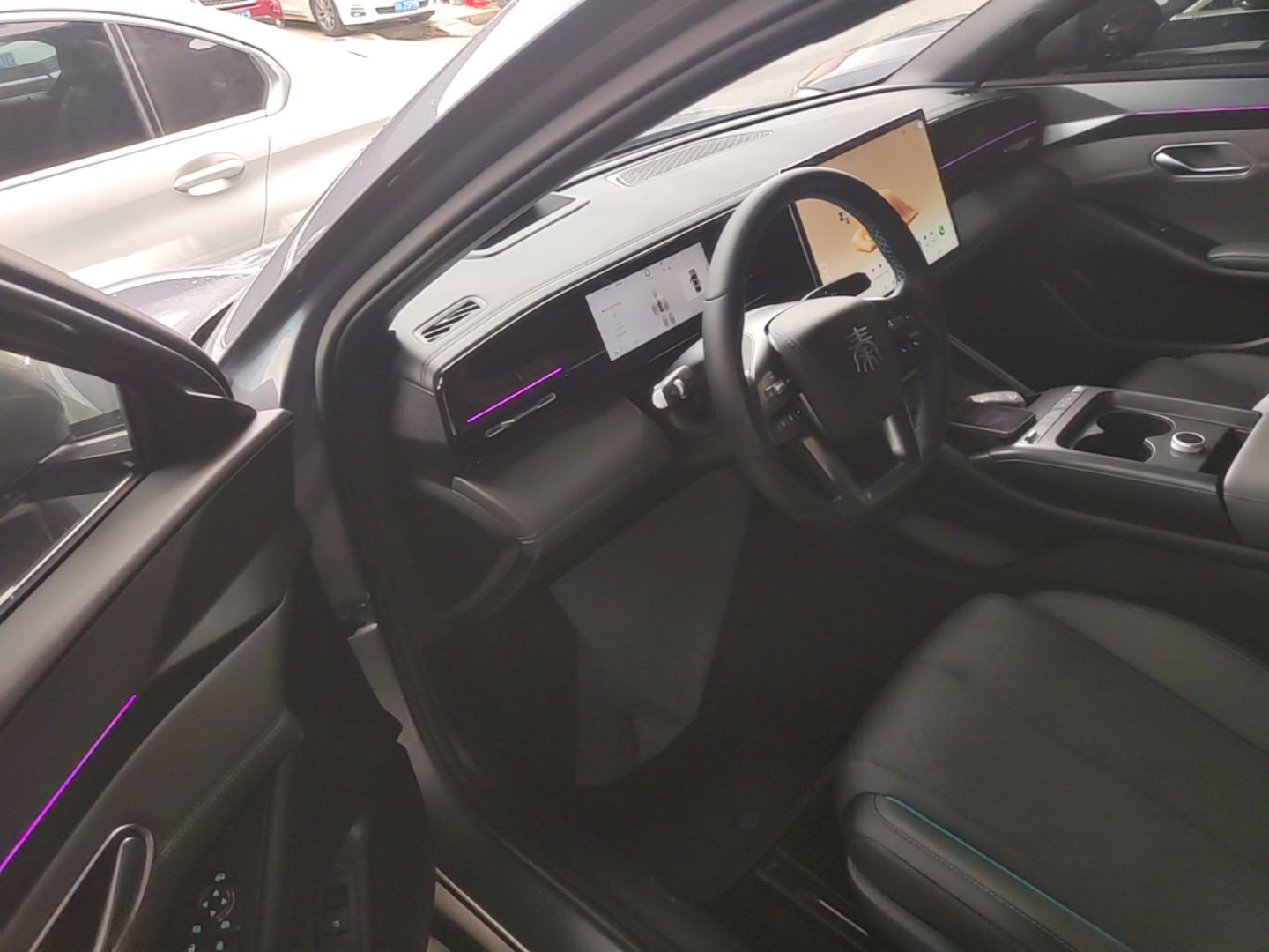 BYD Qin L 2025 EV 545KM Cloud Suspension Edition — снимка 18