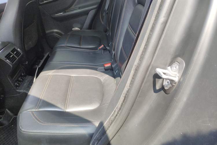 Used Jaguar F-PACE 2019 2.0T Four-Wheel Drive Urban Luxury Edition