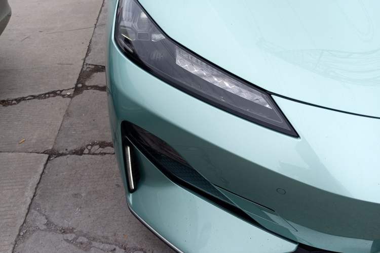 Used Deepal SL03 2023 200Max Range-Extended Version Right Front Headlight