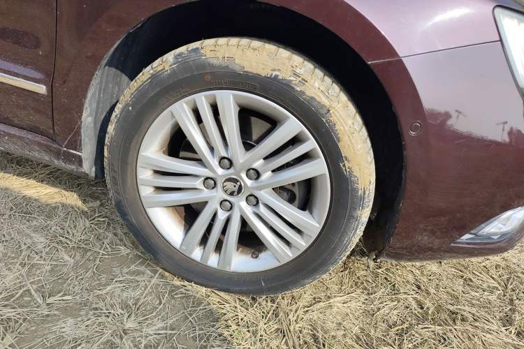 Used Skoda Superb 2013 1.8TSI Automatic Yashi Edition