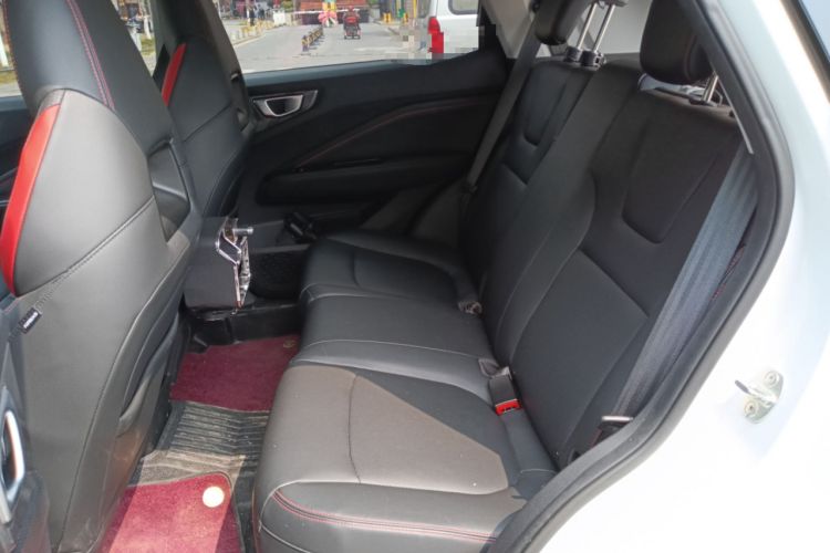 Used Wuling Alvez 2022 1.5T CVT Trendy & Cool Edition
