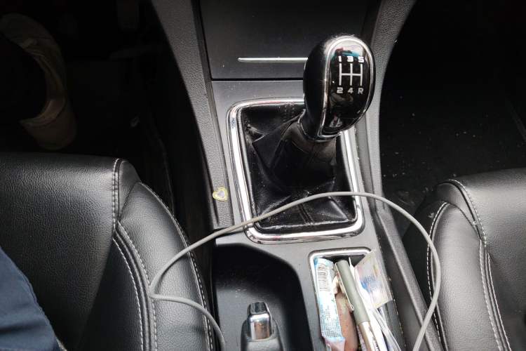 Used Geely Auto Emgrand 2016 Sedan 1.5L Manual Upward Edition Gear Lever