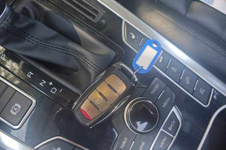 Used Haval H7 2017 Red-Label H7 2.0T Automatic Luxury Model