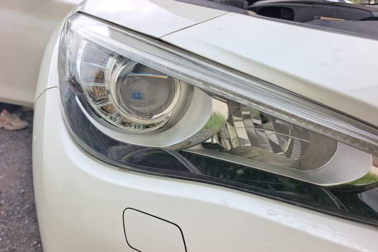 Used Infiniti Q50L 2018 2.0T Enjoyment Version China VI Standard
