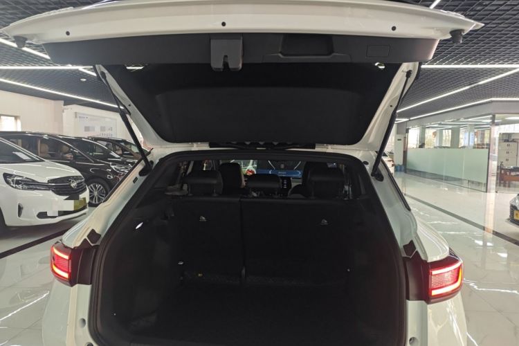 Used Volkswagen ID.4 X 2024 Pure & Smart Edition Trunk