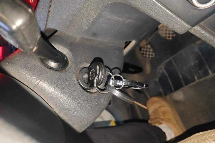 Used Volkswagen Santana 2015 1.6L Manual Fashion Edition
